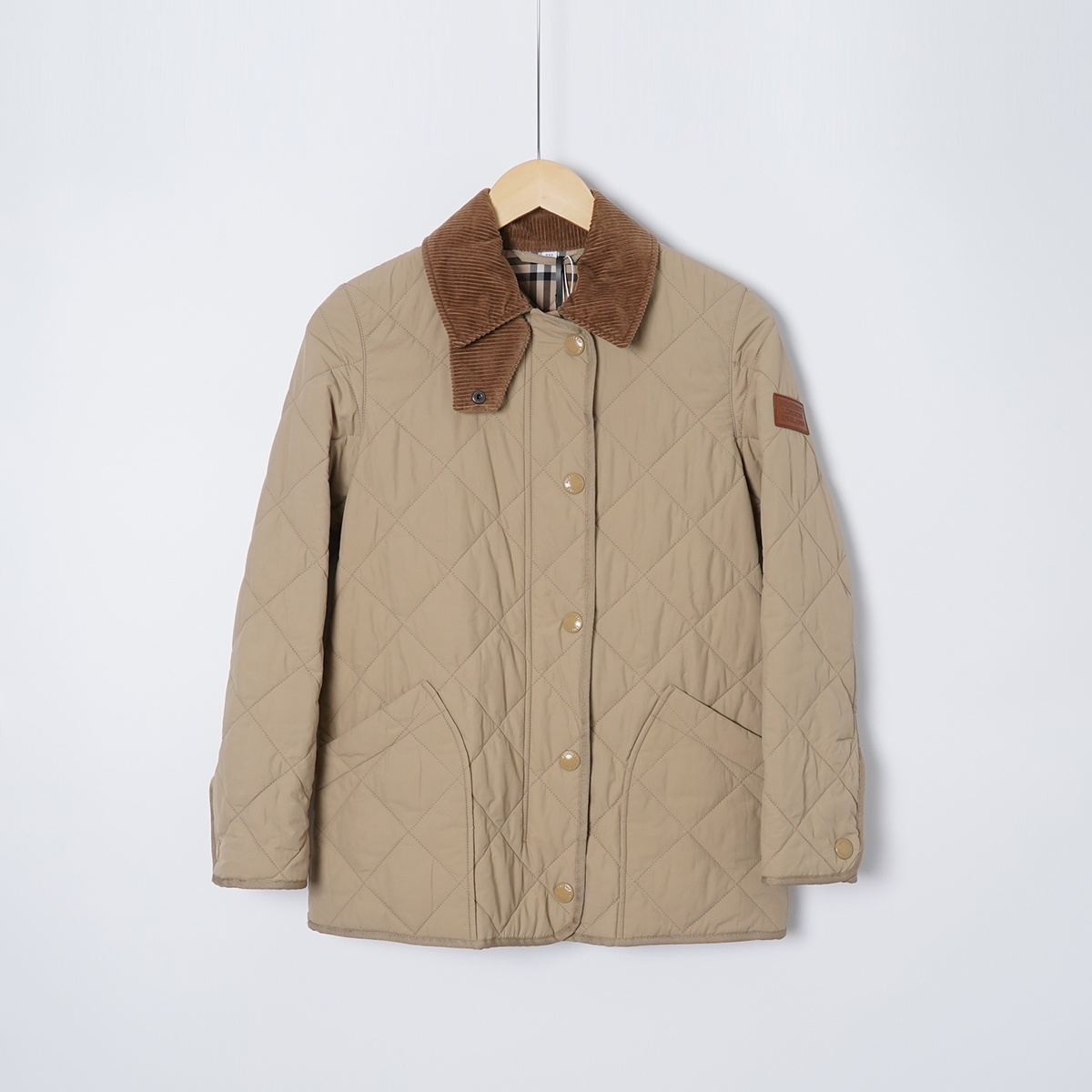 99新 BURBERRY/博柏利 聚酯纤维/TH1829/棉服/XXS码外套时尚女装