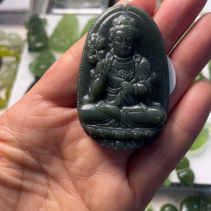 *****岫玉未镶嵌颈饰吊坠