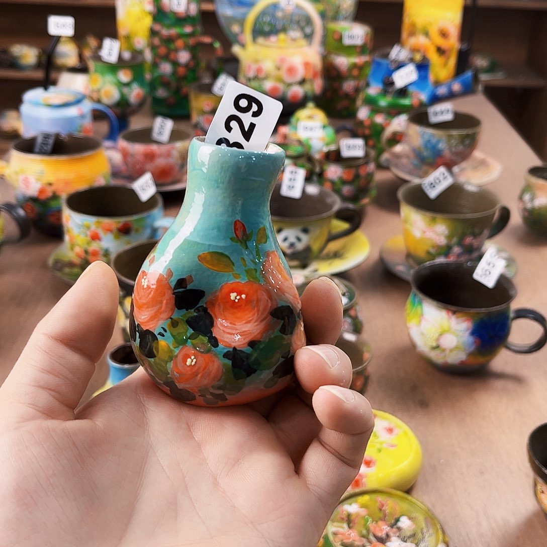 纯纯莫奈油画风纯纯莫奈油画风花瓶