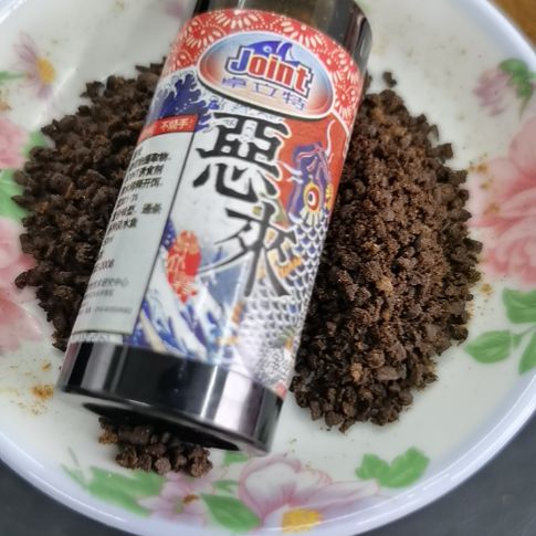 恶来浓腥饵料添加剂