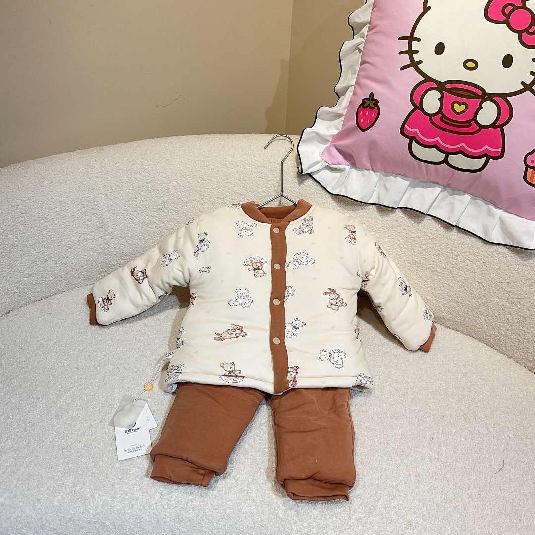 爱诺小当家-【24071兔子小熊】400克前开扣平腰套装