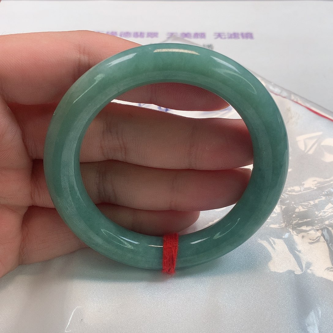 翡翠手镯（圆镯）未镶嵌281号