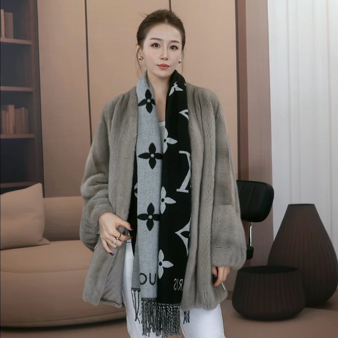 新款V领宽松慵懒貂皮大衣进口皇冠级短二蝙蝠袖韩版皮草