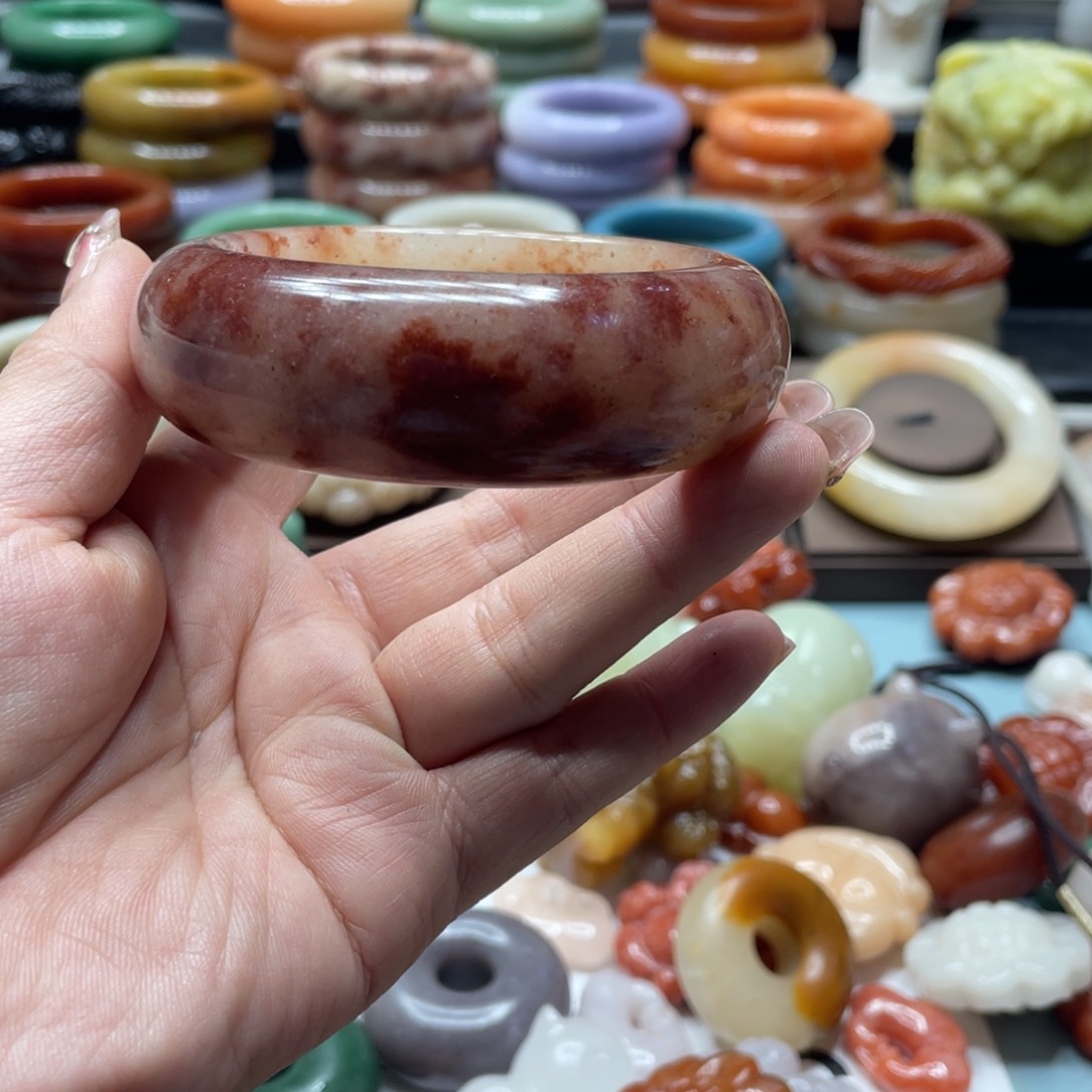 石英质玉手镯合金云*姐