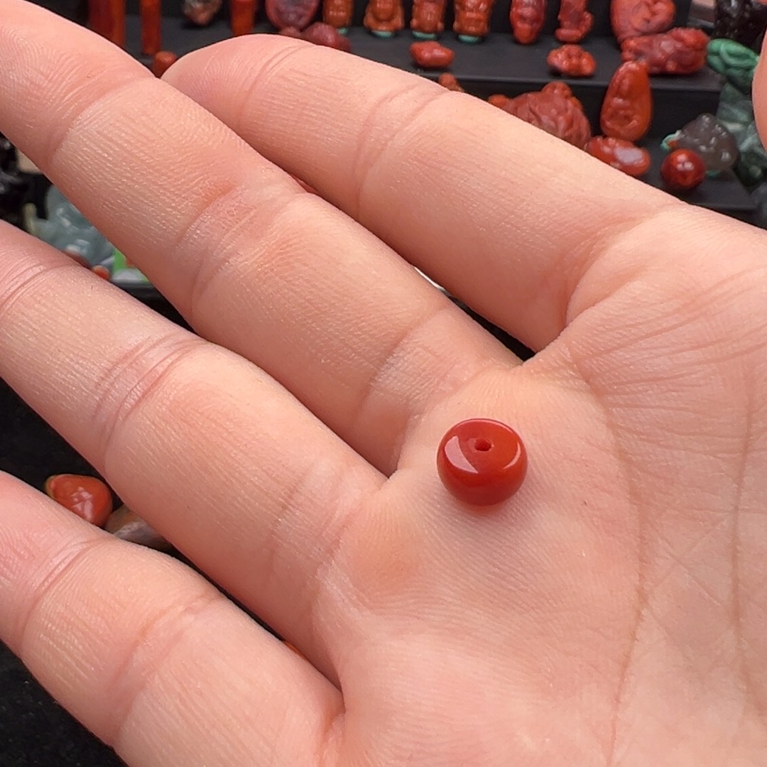 C***海南红玛瑙未镶嵌单珠