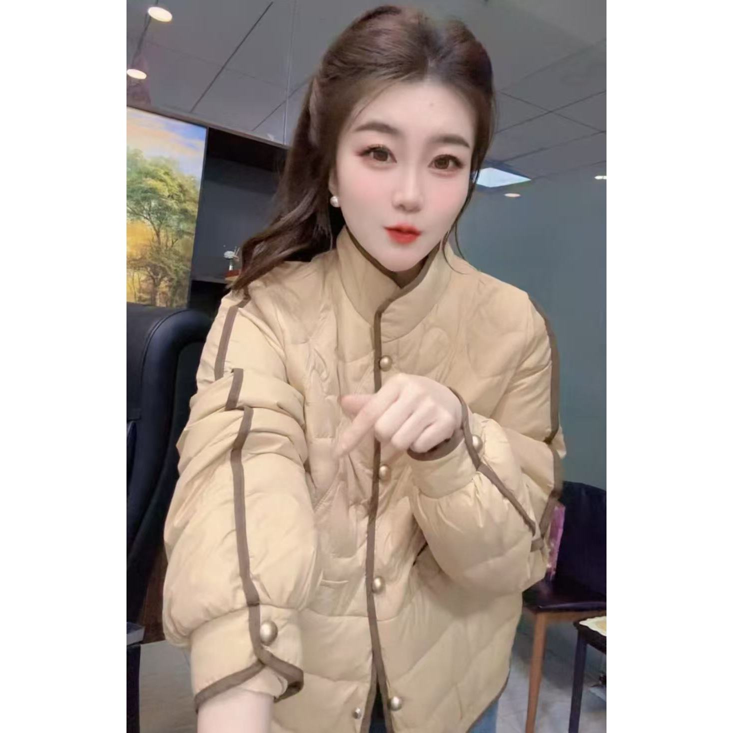 『冬日爱心S』设计显瘦百搭时尚羽绒服8802