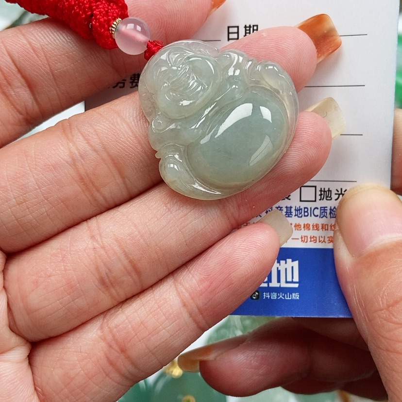 【闪购商品】翡翠颈饰未镶嵌佛