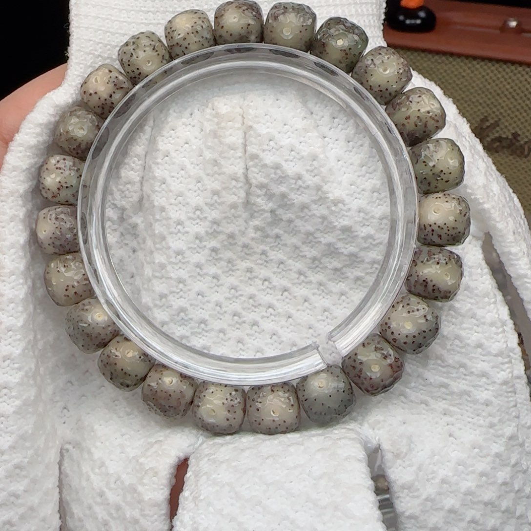 星月菩提手串糯冰龙鳞10*9