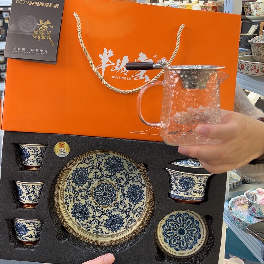 盖碗很漂亮我很喜欢