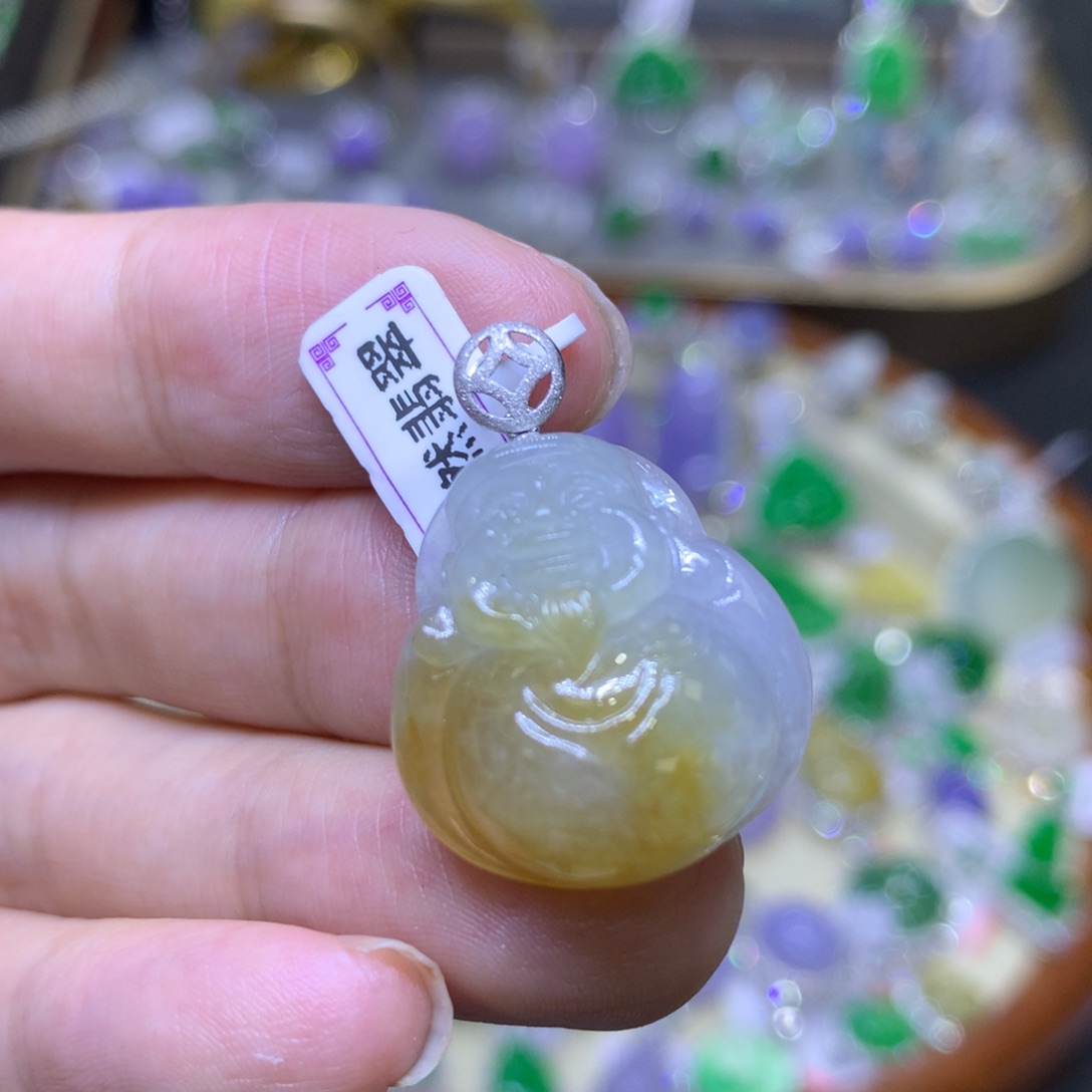 翡翠18K金镶嵌颈饰翡翠玉石吊坠项链