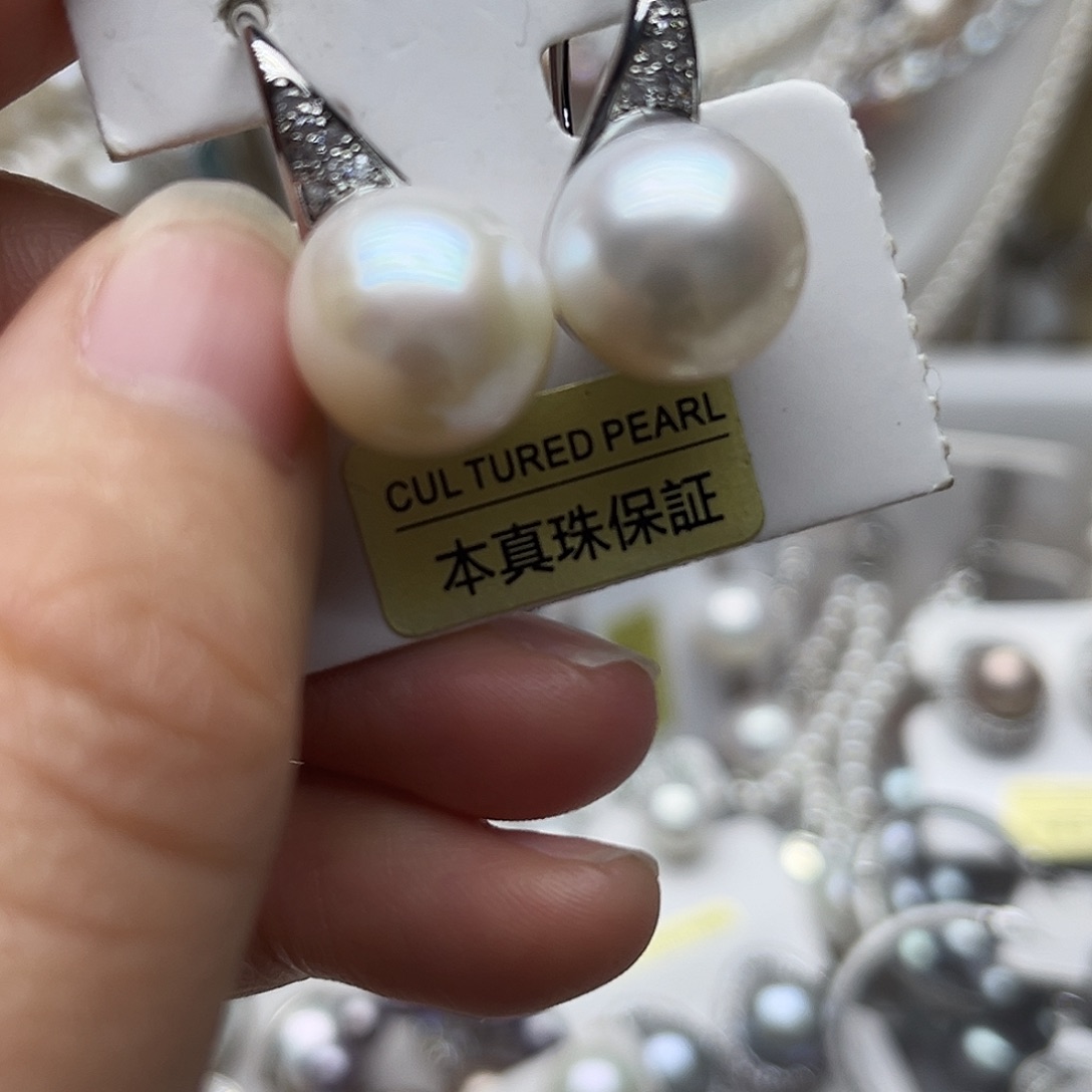 淡水珍珠吊坠或者耳钉未镶嵌