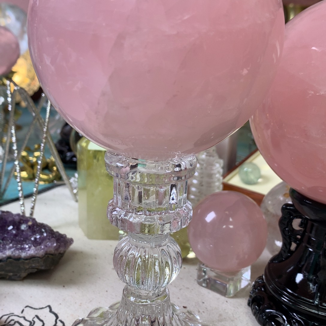 水晶珠宝半成品未镶嵌火****u粉水晶球