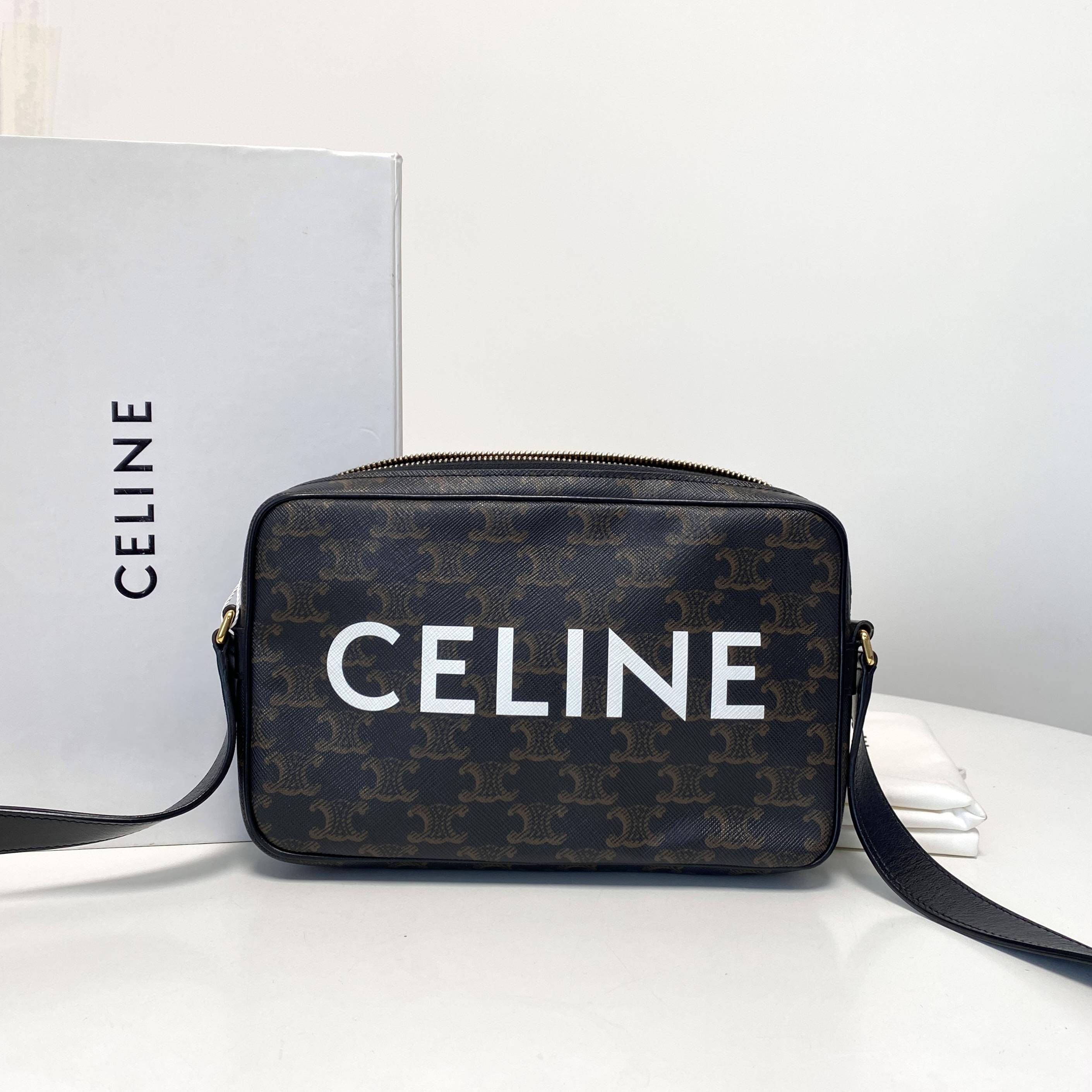 胖虎熙少/思琳/95新/公价0/箱包/斜挎包/312502180061