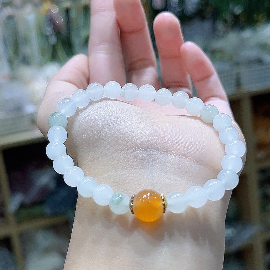 天山翠卡6单圈手串