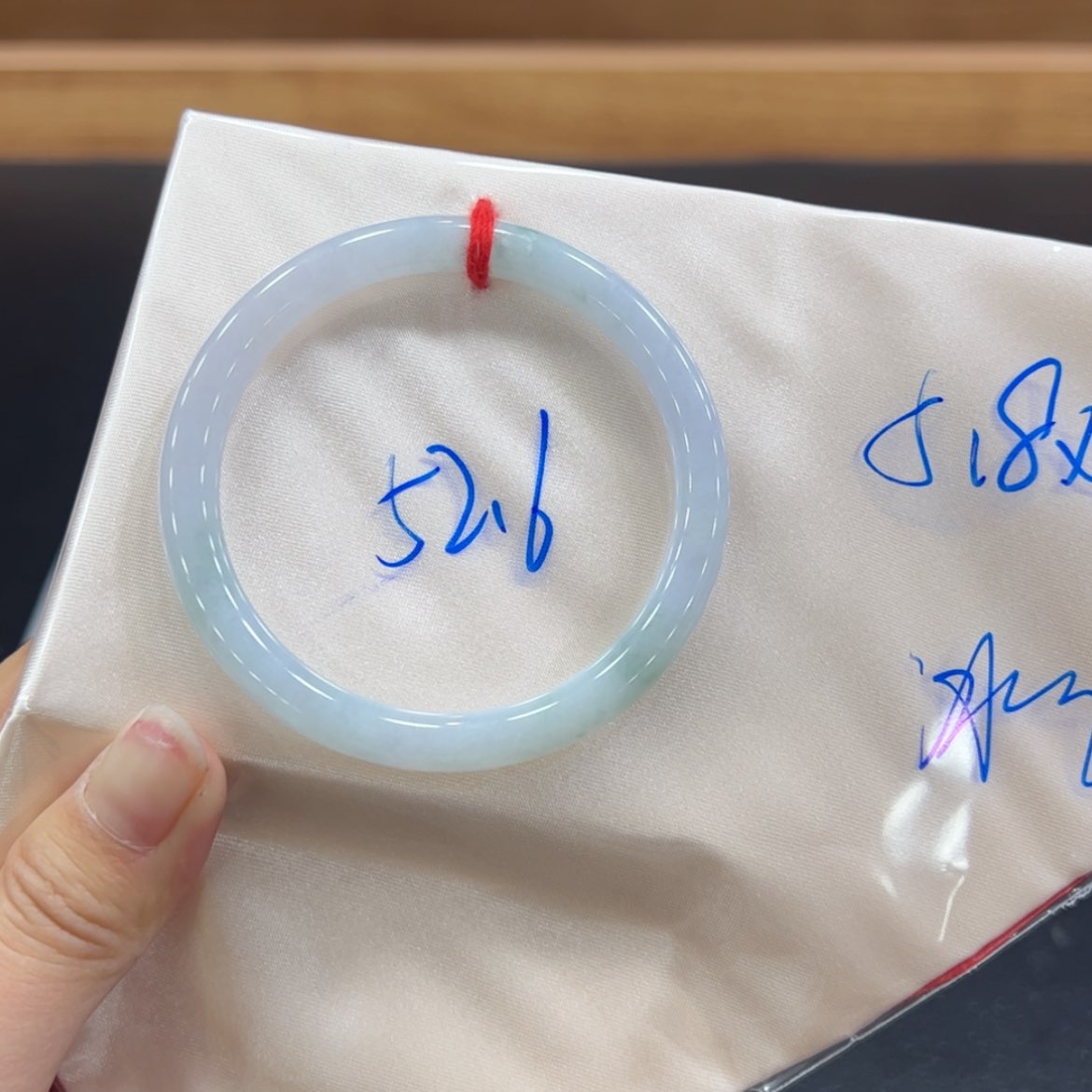 【闪购商品】翡翠手镯未镶嵌手镯