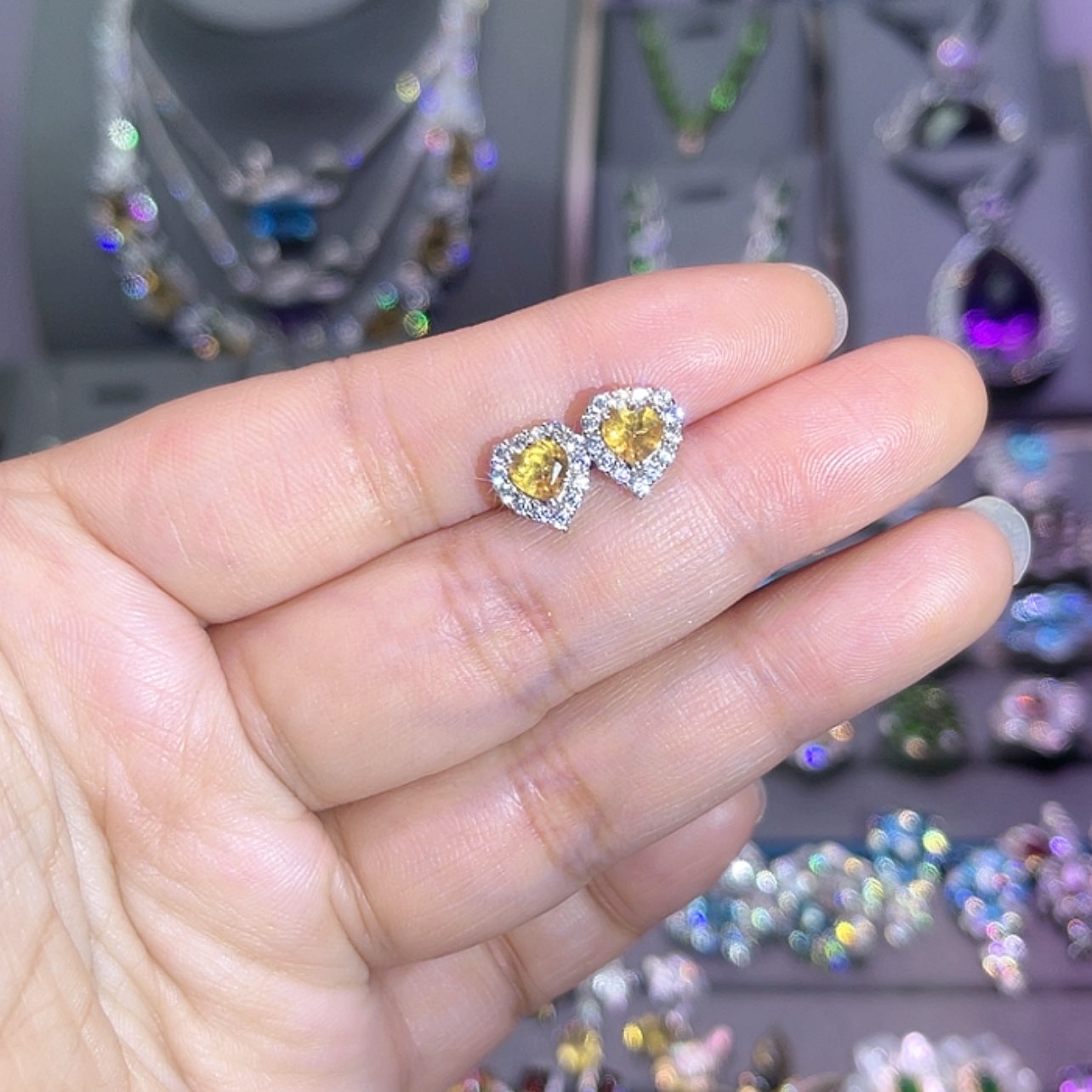 【闪购商品】黄晶耳饰银S925镶嵌耳饰