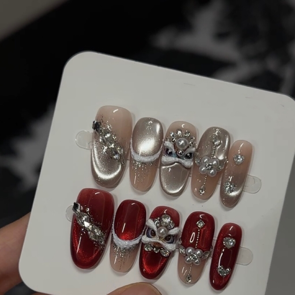 【醒狮】红色猫眼纯手工高级感显白穿戴甲美甲贴片