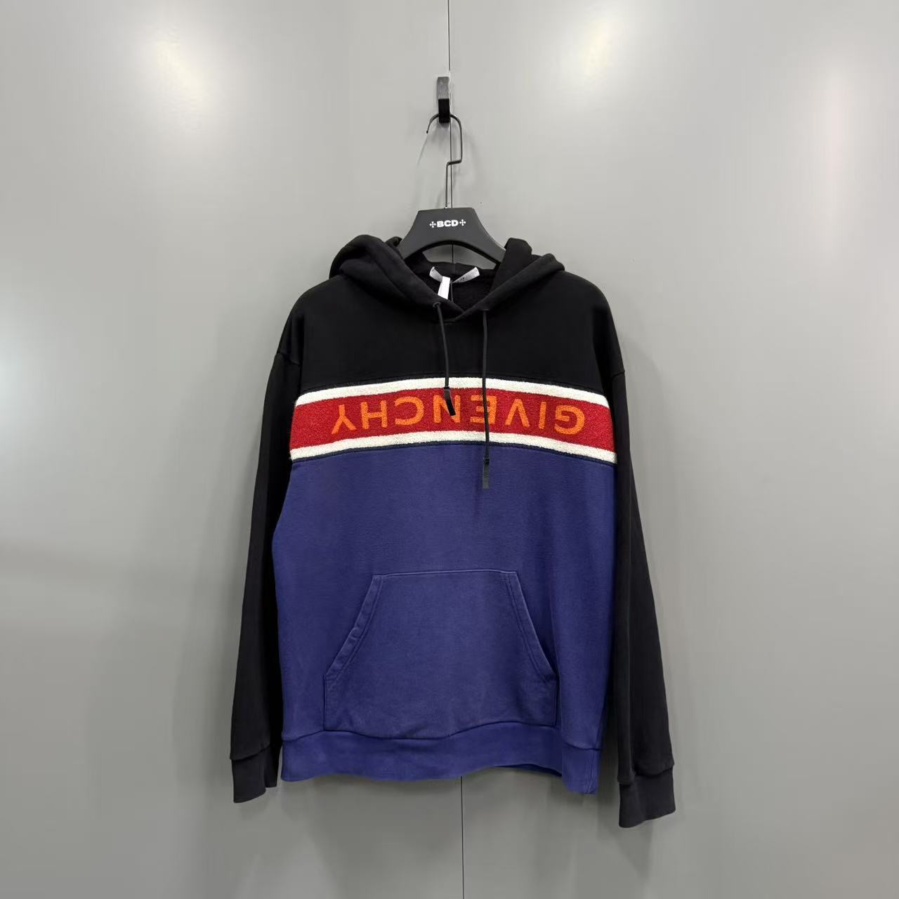 95新 Givenchy/纪梵希 （jp）125 拼色大logo印花帽衫 L码/