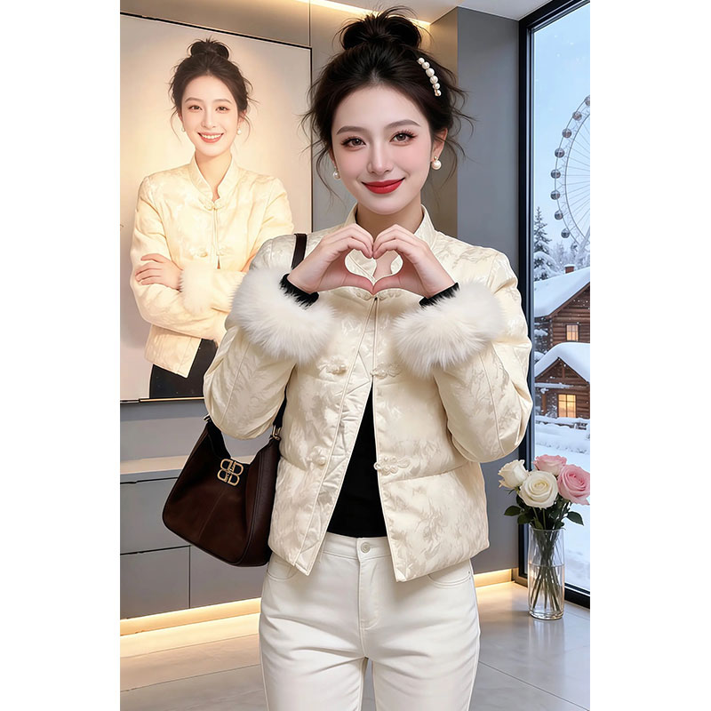 兹伊翰【知性优雅】2025冬季新款国风提花棉服女毛茸茸拼接袖口棉衣