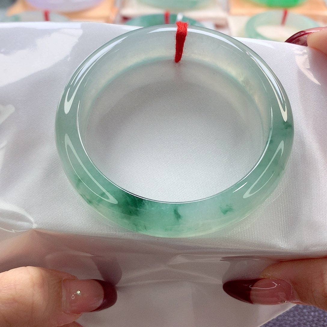 翡翠手镯未镶嵌55 水墨丹青 灵