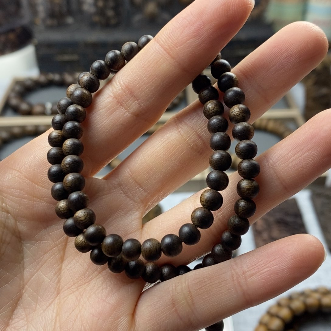 沉香手串焰*越南芽庄白棋楠