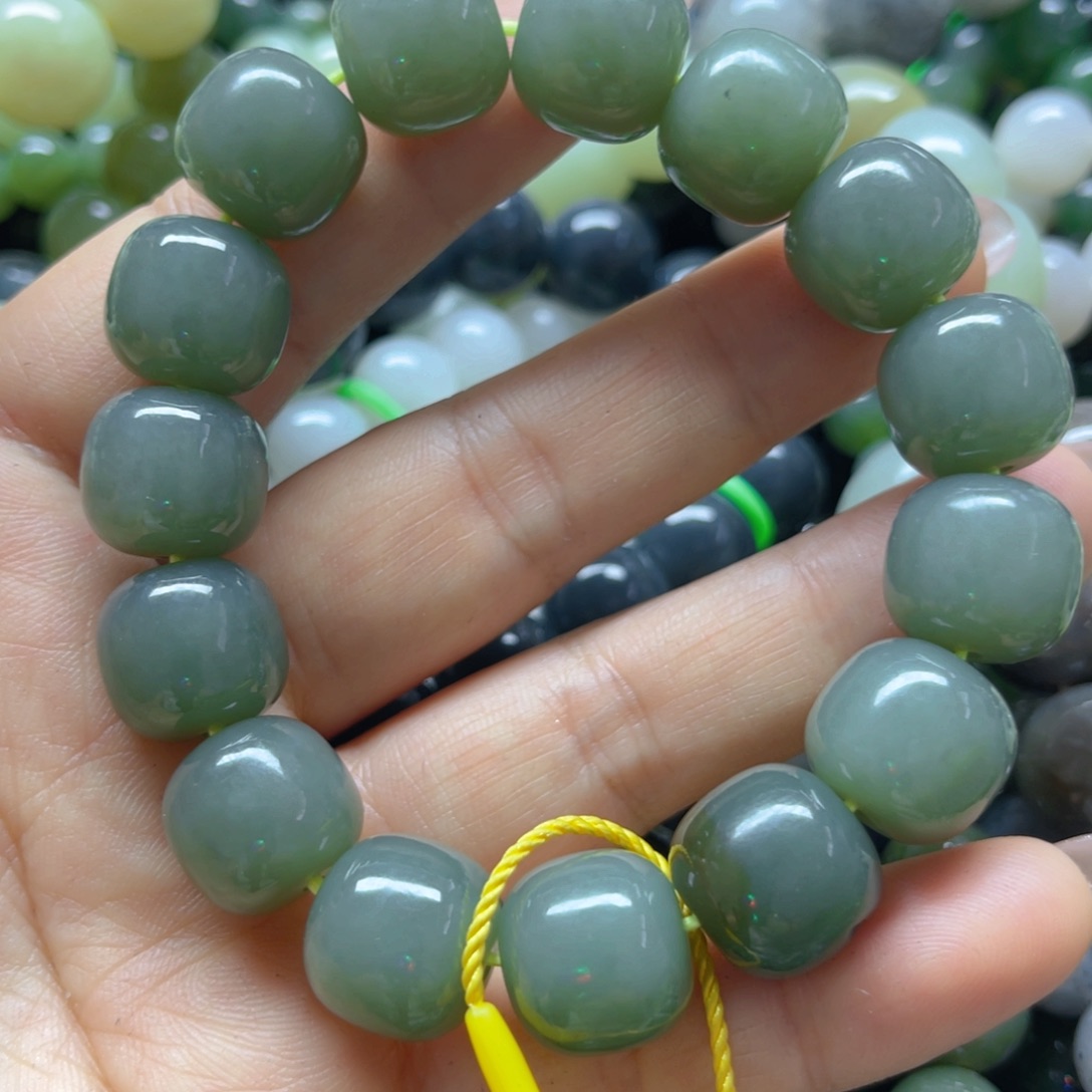 手链未镶嵌和田玉