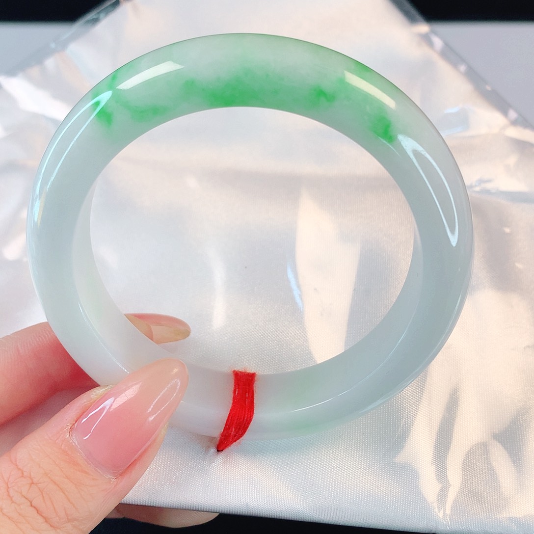 翡翠手镯未镶嵌1338翡翠