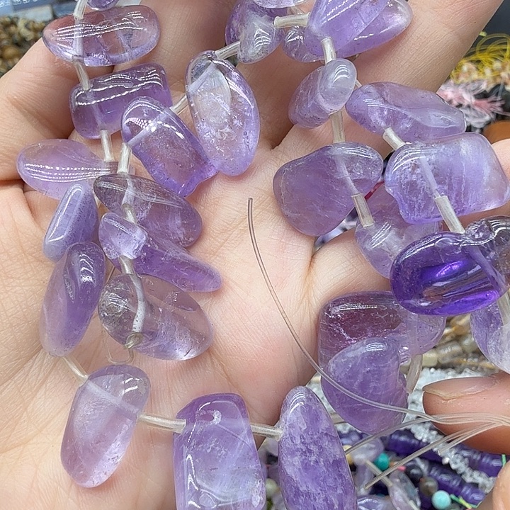 未镶嵌珠宝半成品水晶浅紫花瓣一条