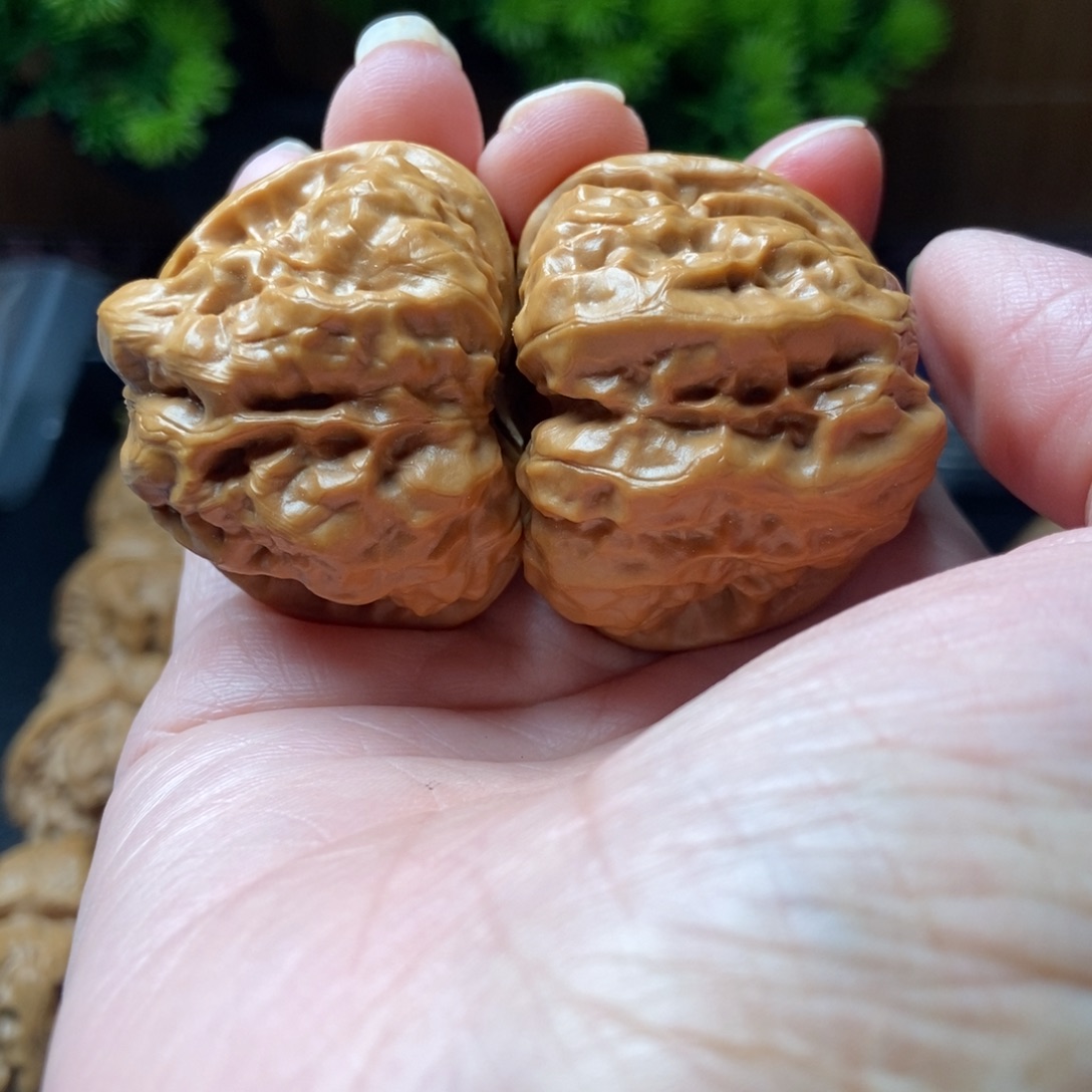 文玩核桃把件蛤蟆头40