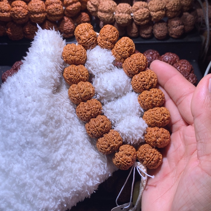 金刚菩提吊坠22尺六瓣梅花双龙定制