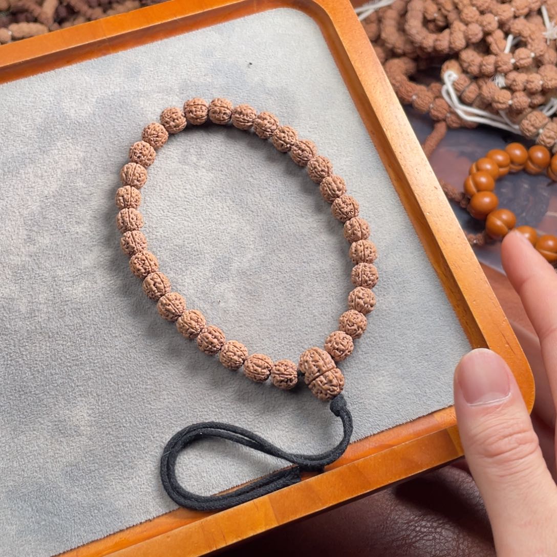 沉***）金刚菩提吊坠原装盘龙手持