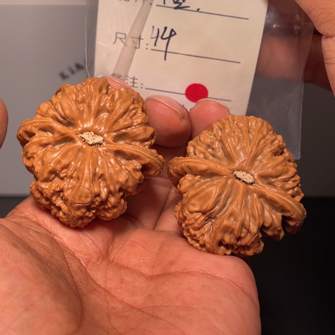 文玩核桃吊坠文玩核桃