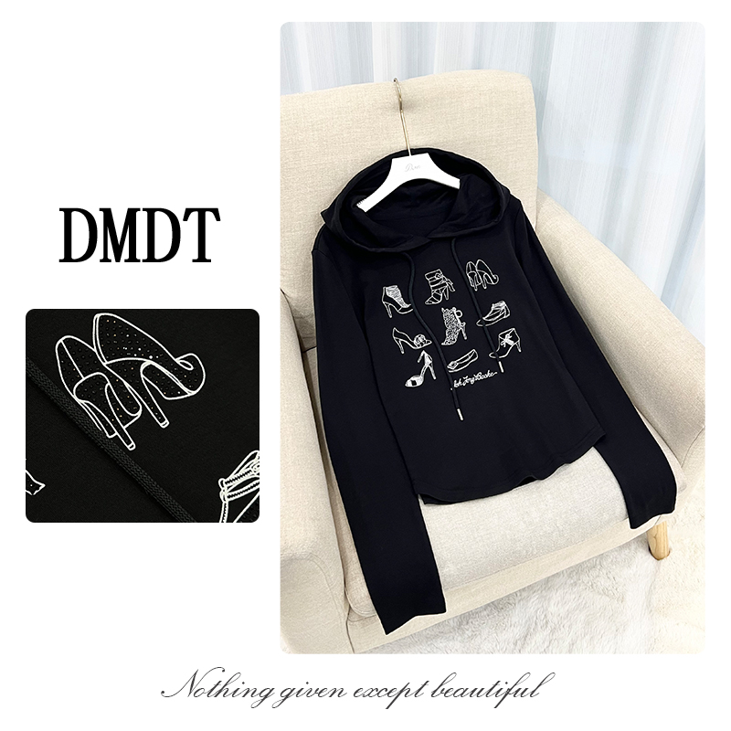 【DMDT服饰】2025冬季新品“钻织臻境”连帽烫钻显瘦休闲百搭T恤D2177