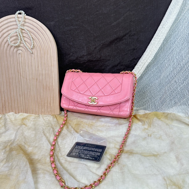 95新 Chanel/香奈儿 桃粉色菱格链条斜挎包