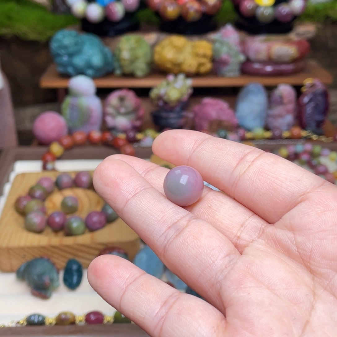 玛瑙/玉髓珠宝半成品未镶嵌碎**盐源玛瑙单珠