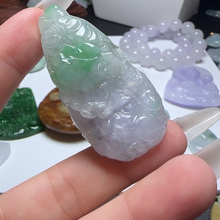 翡翠未镶嵌颈饰天然缅甸翡翠A货