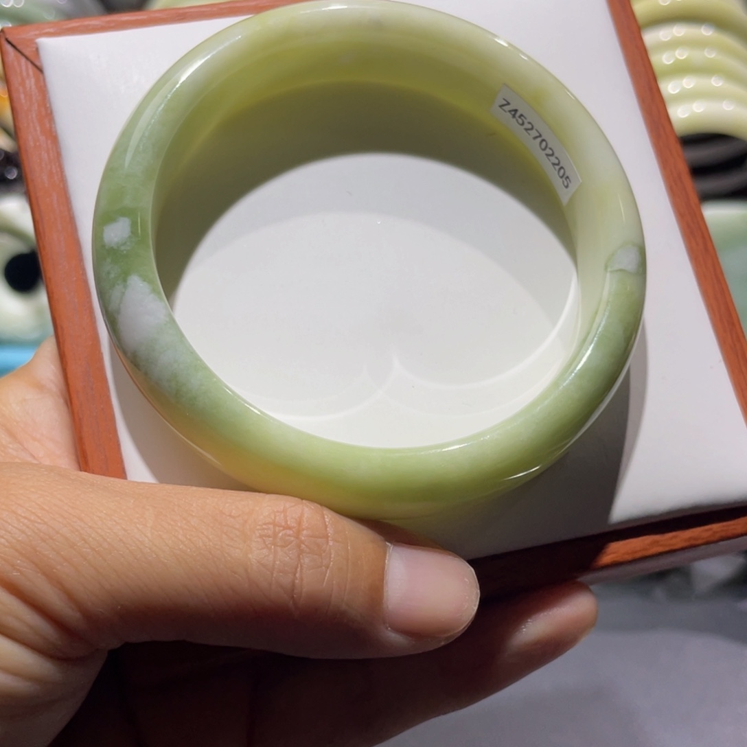 蓝田玉（蛇纹石化大理石玉）手镯未镶嵌红