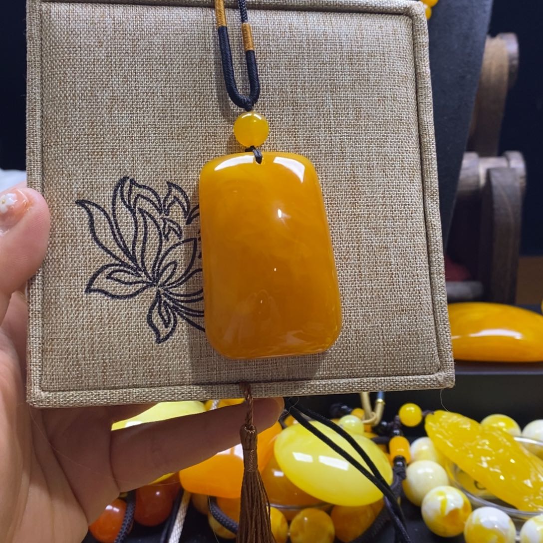 用***2非金属老蜡飘花中号全品