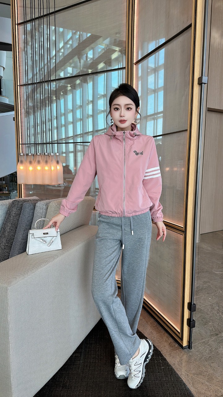 2025早春新款时尚窄版弯刀休闲裤