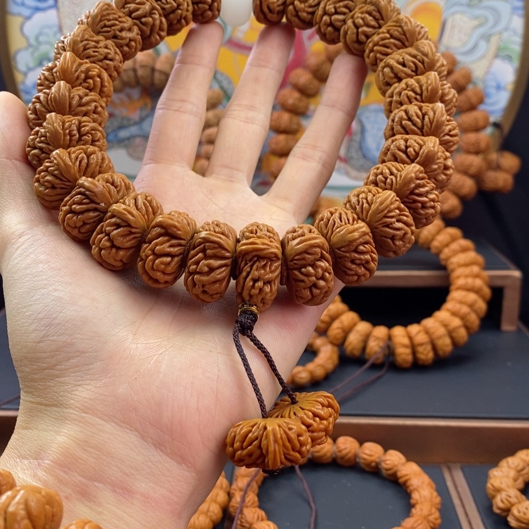 桃核手串龙纹桃核矮刺