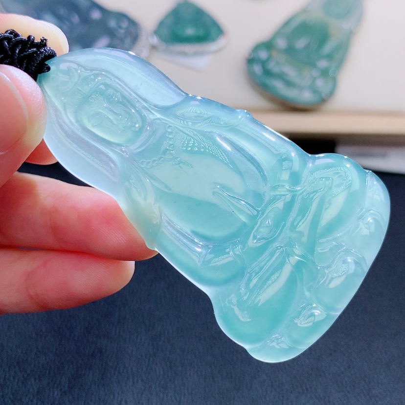 【闪购商品】翡翠颈饰未镶嵌翡翠