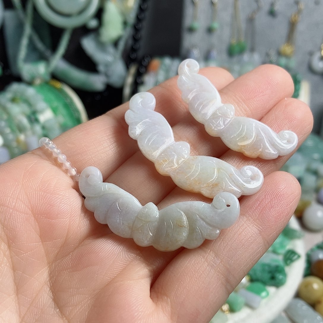 翡翠颈饰未镶嵌三件