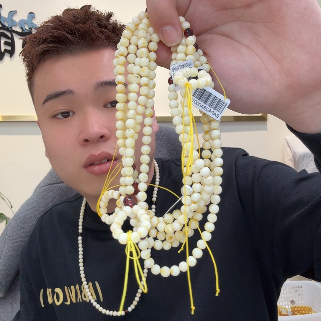 蜜蜡珠宝奇石未镶嵌461 多样性发货发其一