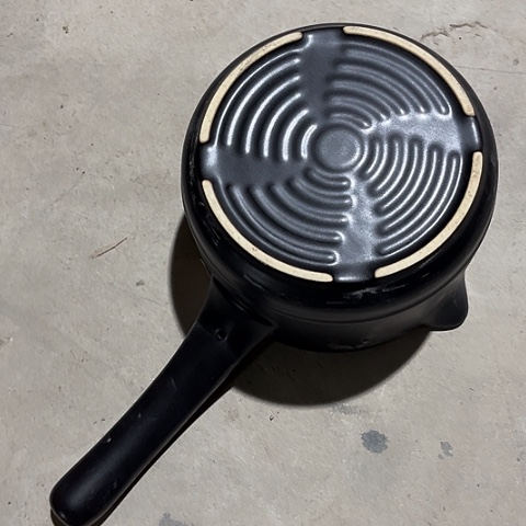 微瑕，明火，口径17，高8无盖1.5L