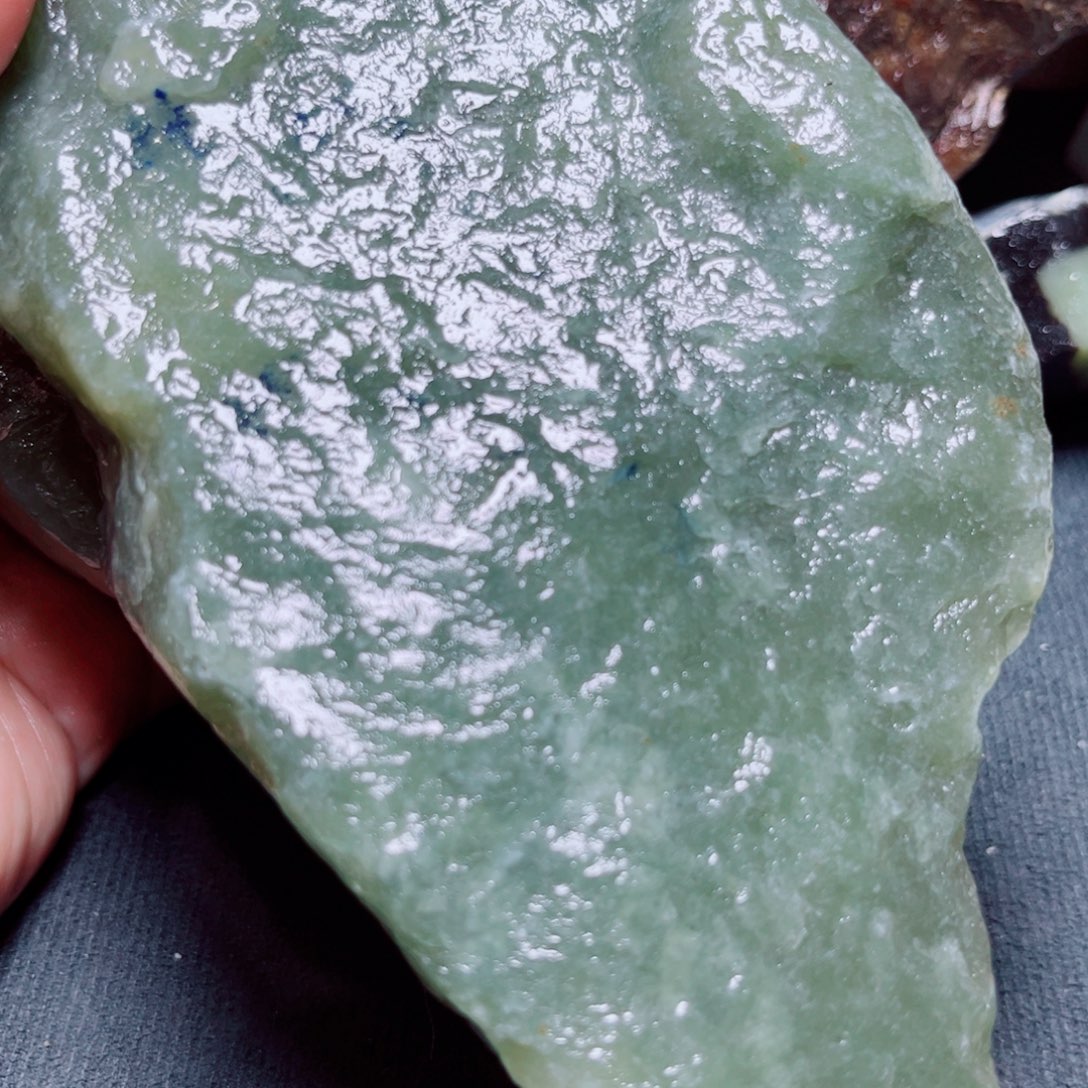 和田玉未镶嵌珠宝奇石