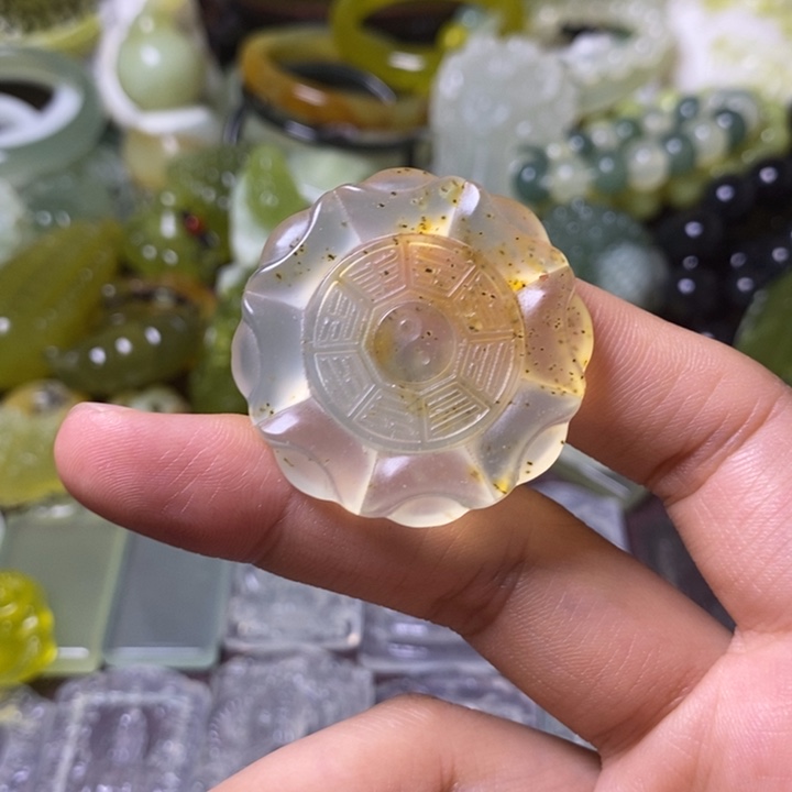 岫玉岫玉挂件未镶嵌