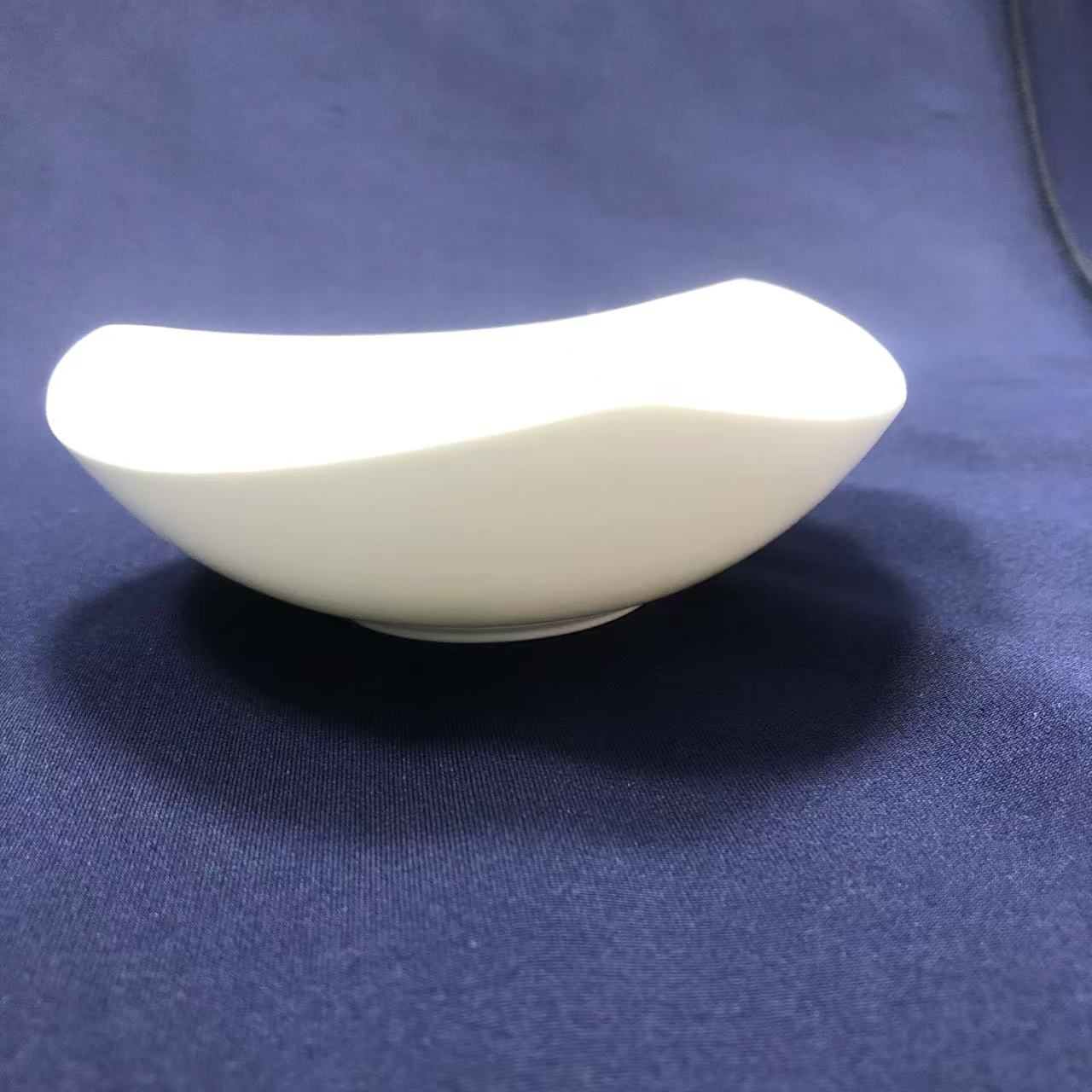 博玉骨质瓷微瑕三角小碟
