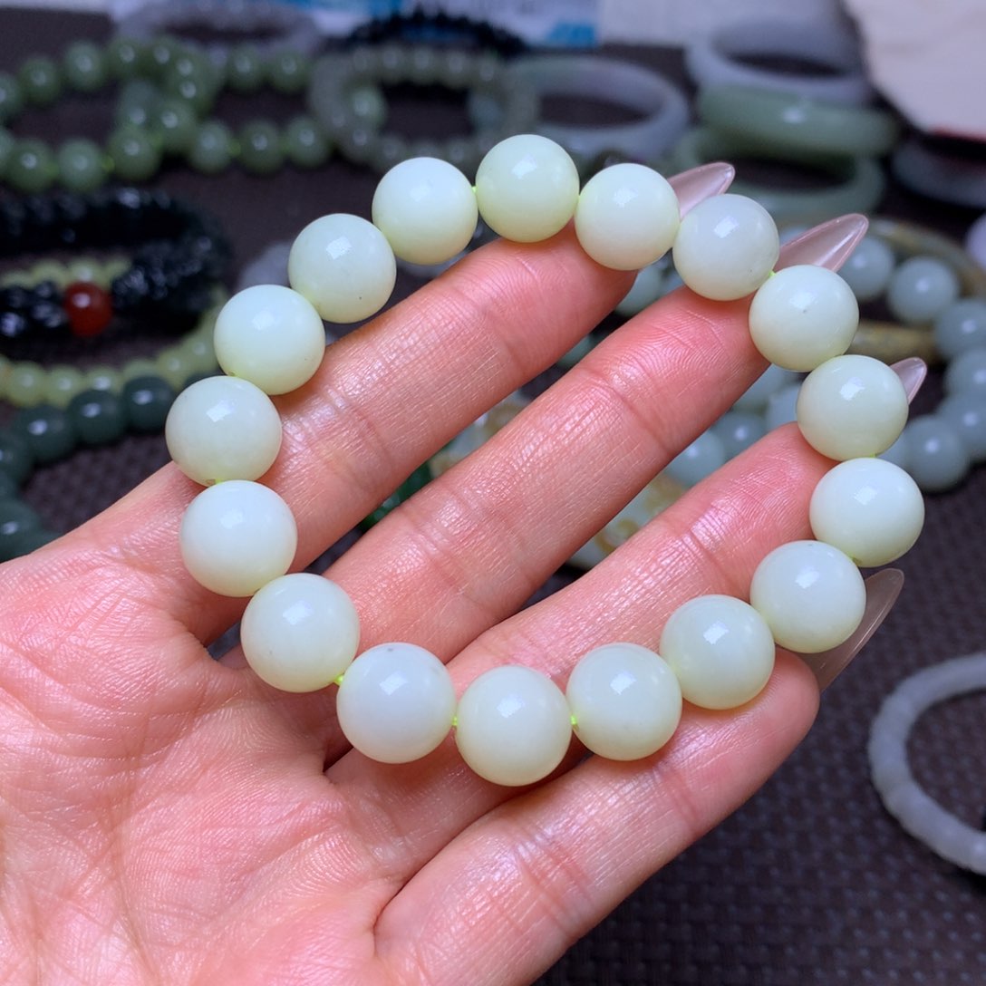 未镶嵌手串和田玉卡12