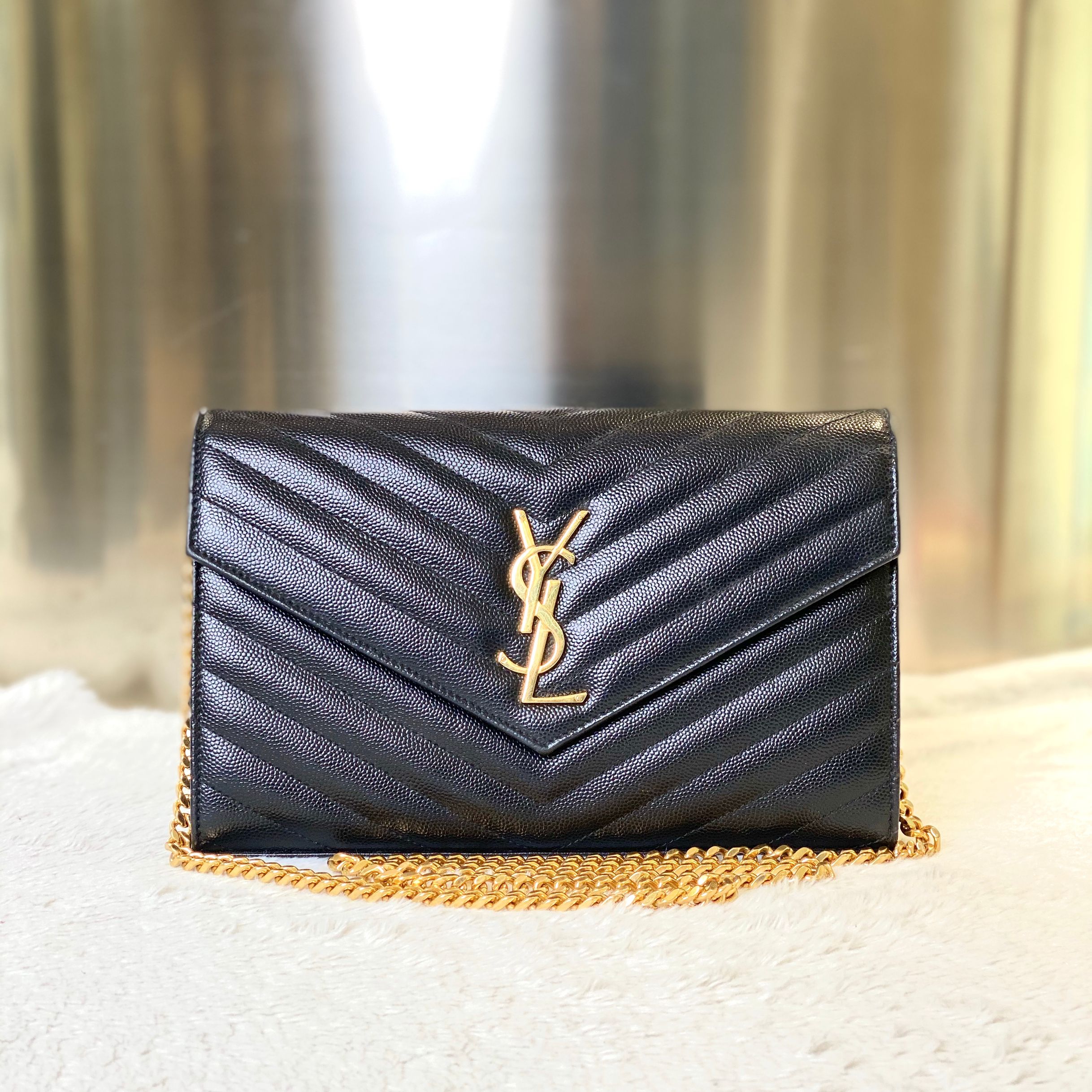 99新 YSL/圣罗兰 爱马98新YSL圣罗兰信封黑金斜挎包4942