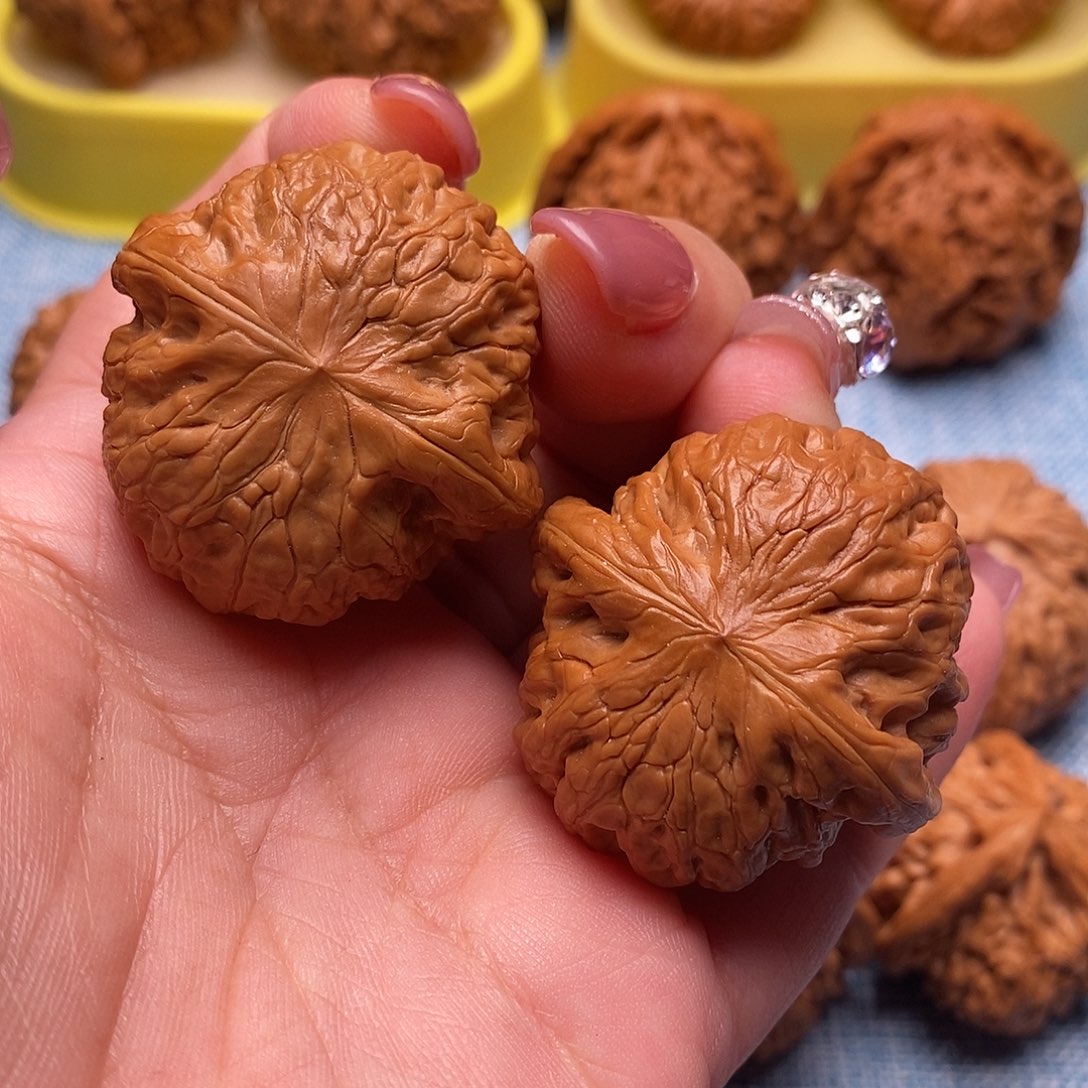 文玩核桃把件精品铁锤妹妹39尺